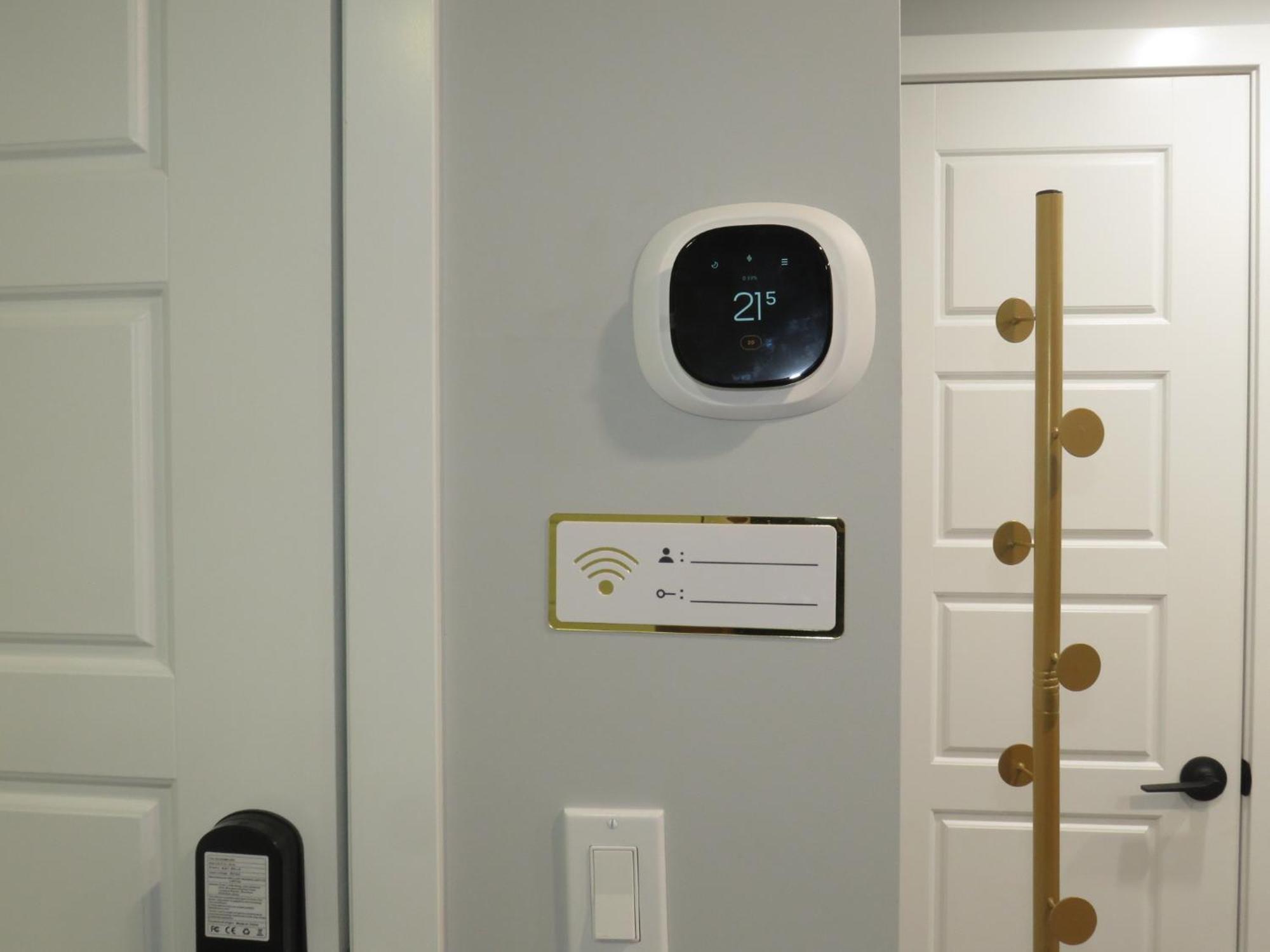 Meriweather - Calgary Breathtaking 1-Bedroom Apartment Экстерьер фото