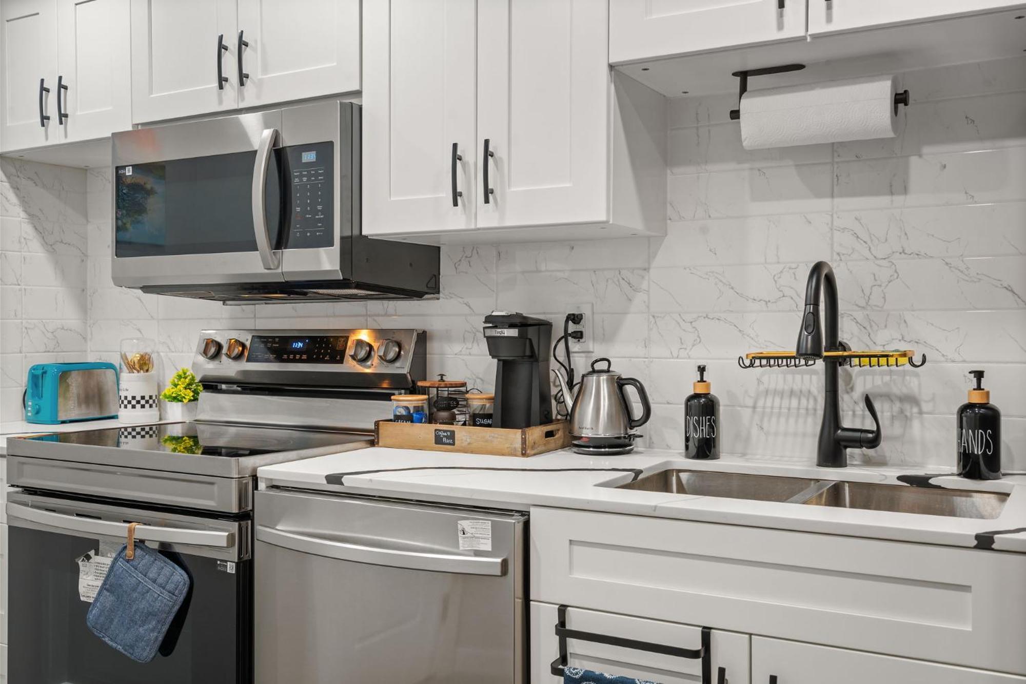 Meriweather - Calgary Breathtaking 1-Bedroom Apartment Экстерьер фото