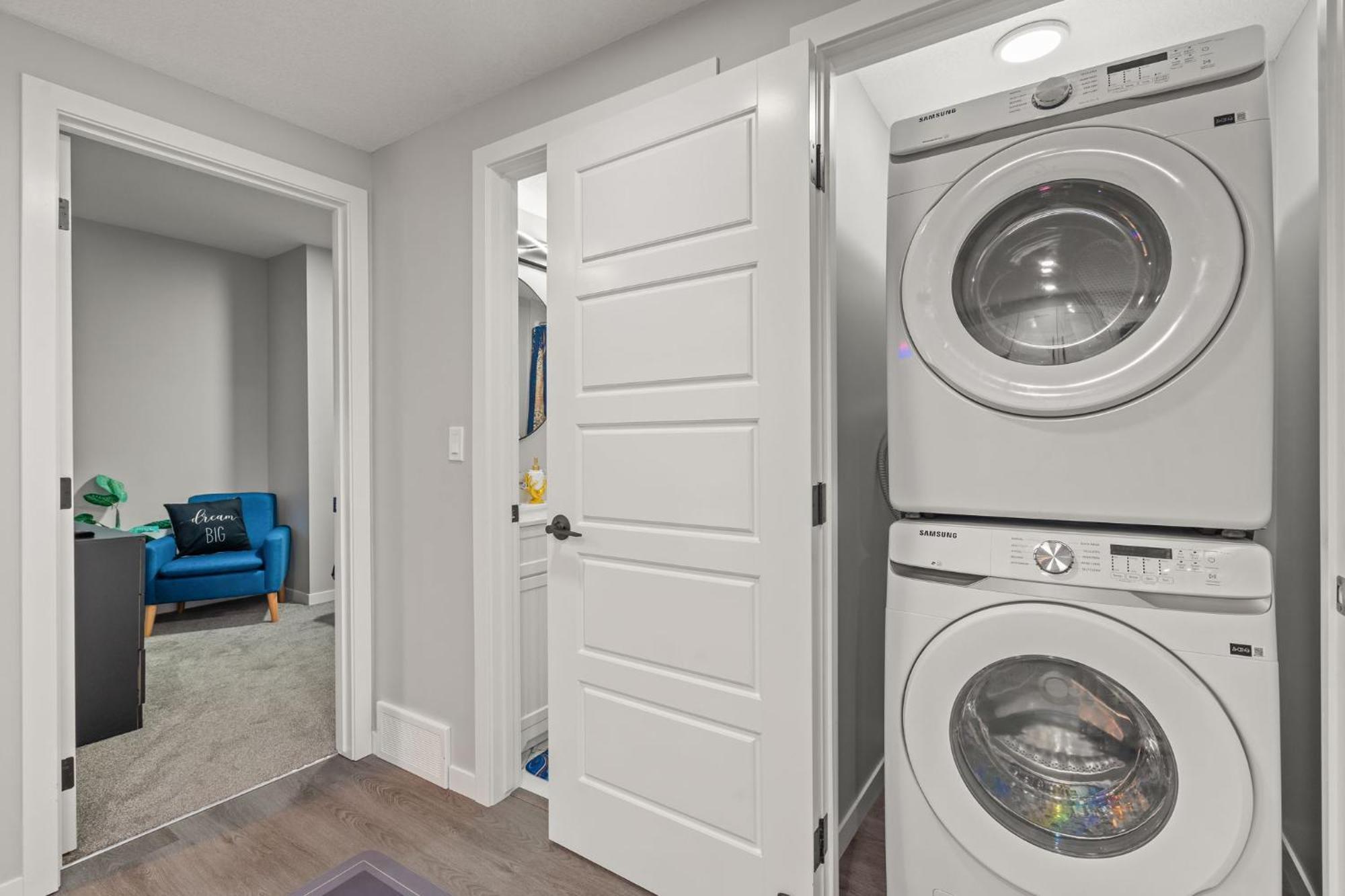 Meriweather - Calgary Breathtaking 1-Bedroom Apartment Экстерьер фото